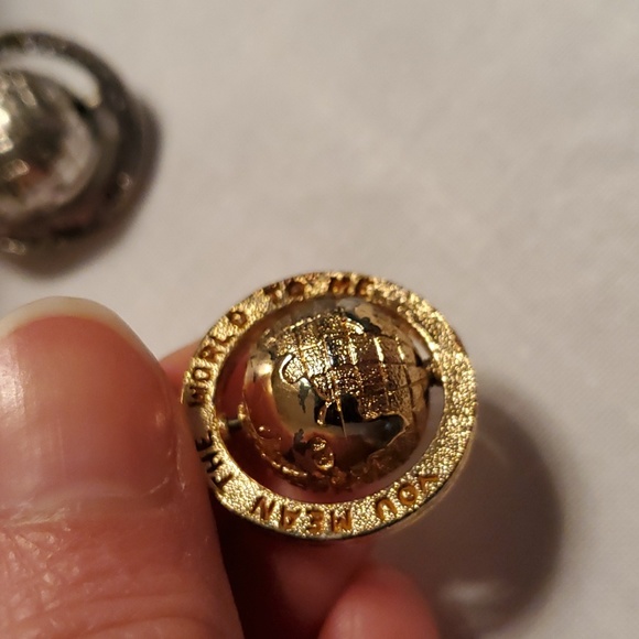 Vintage Monet spinning world charms - Picture 5 of 13